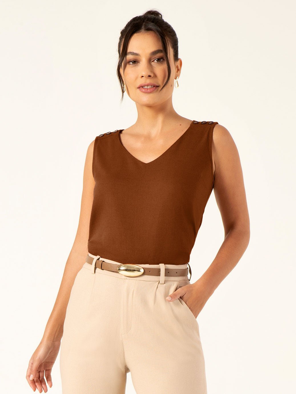 brinco libia blusa helga cinto dandara