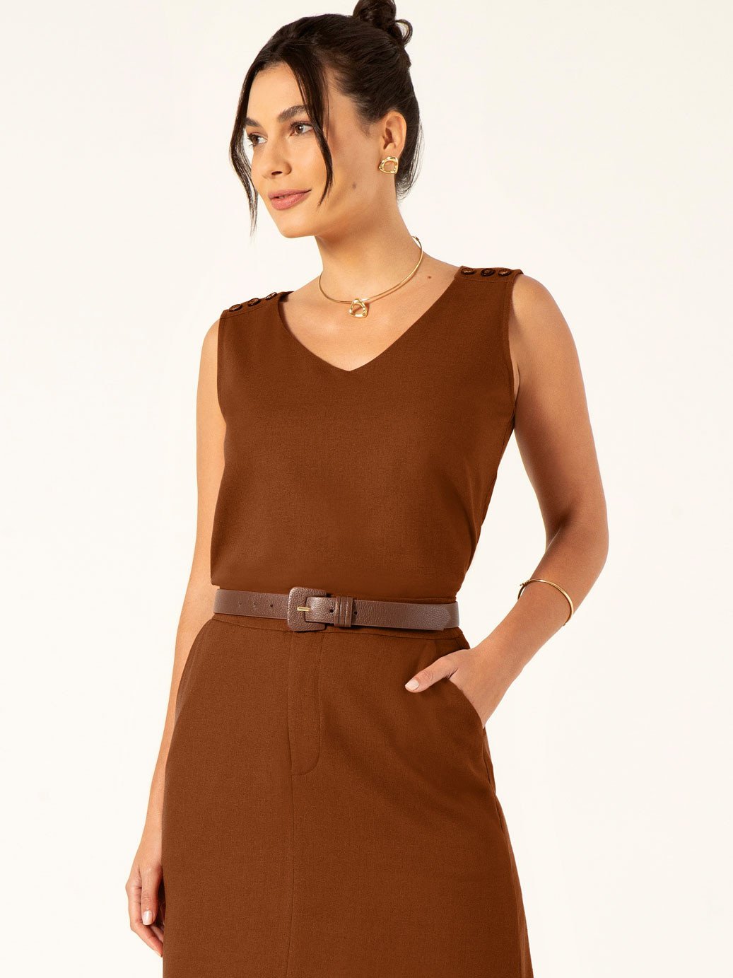 brinco orleans colar argelia blusa helga cinto oriana saia heleonor sapato iriane2