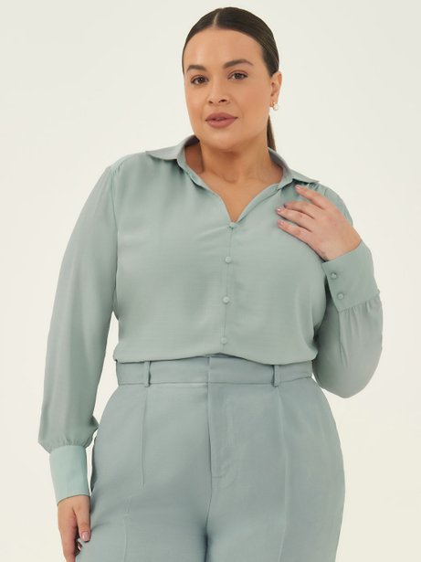 Blusa Manga Longa em Crepe Plus Size Verde Água Suyane