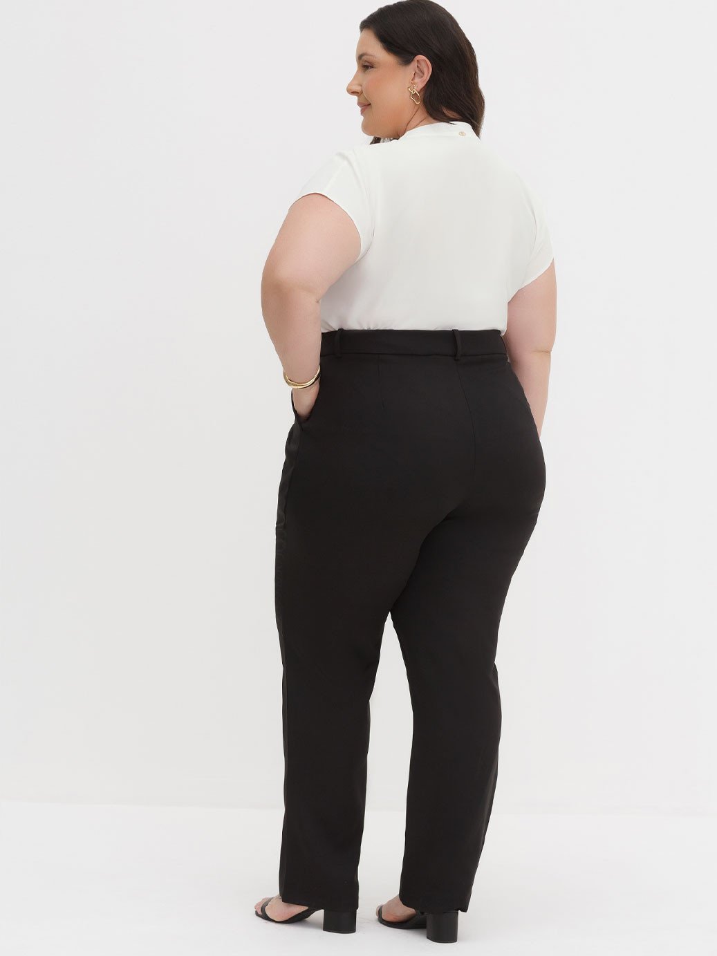 19200546 calca ana iris 10501594 blusa neia 1 3