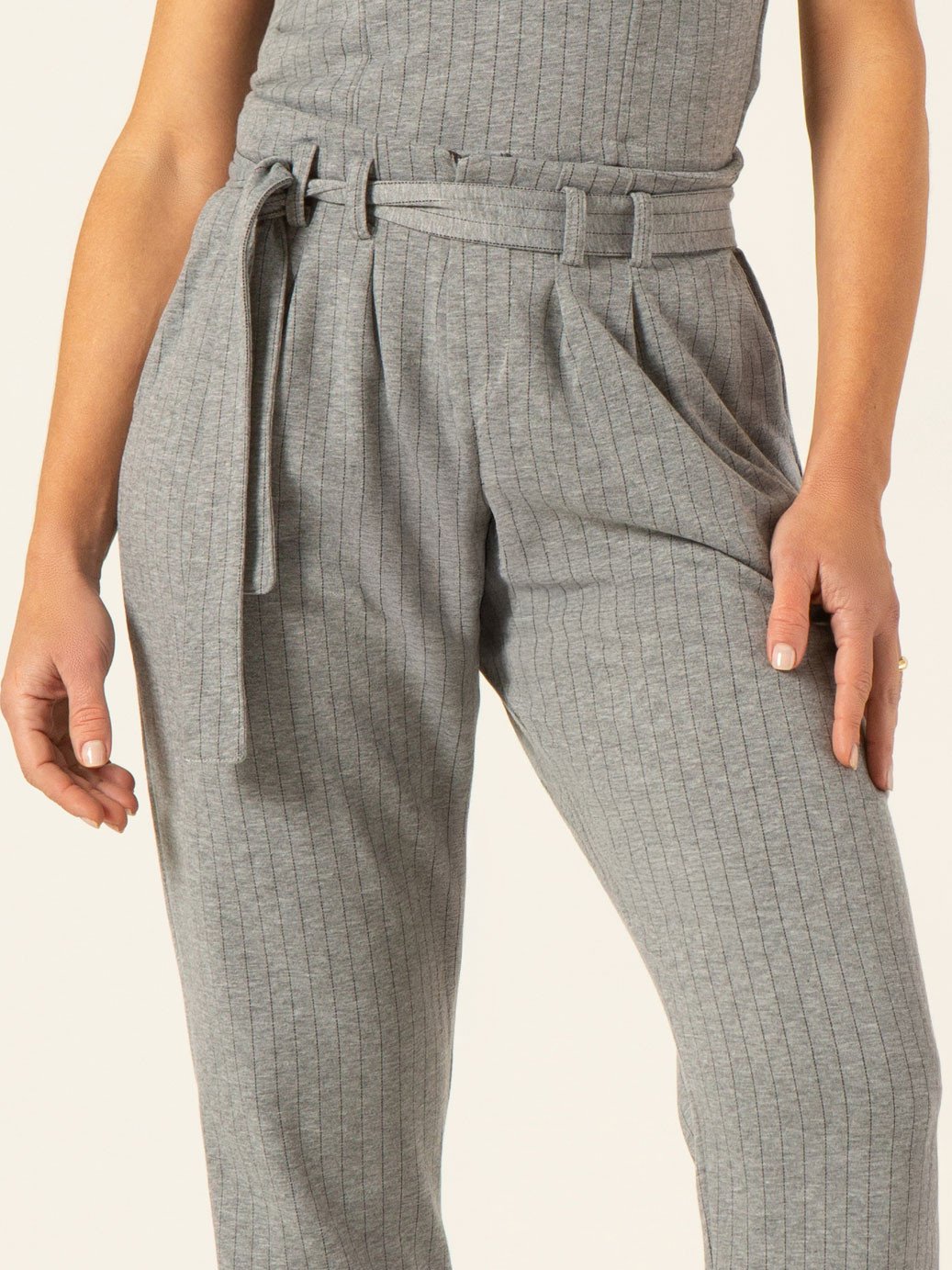 10800306 fabiana e 19200455 calca flay 2