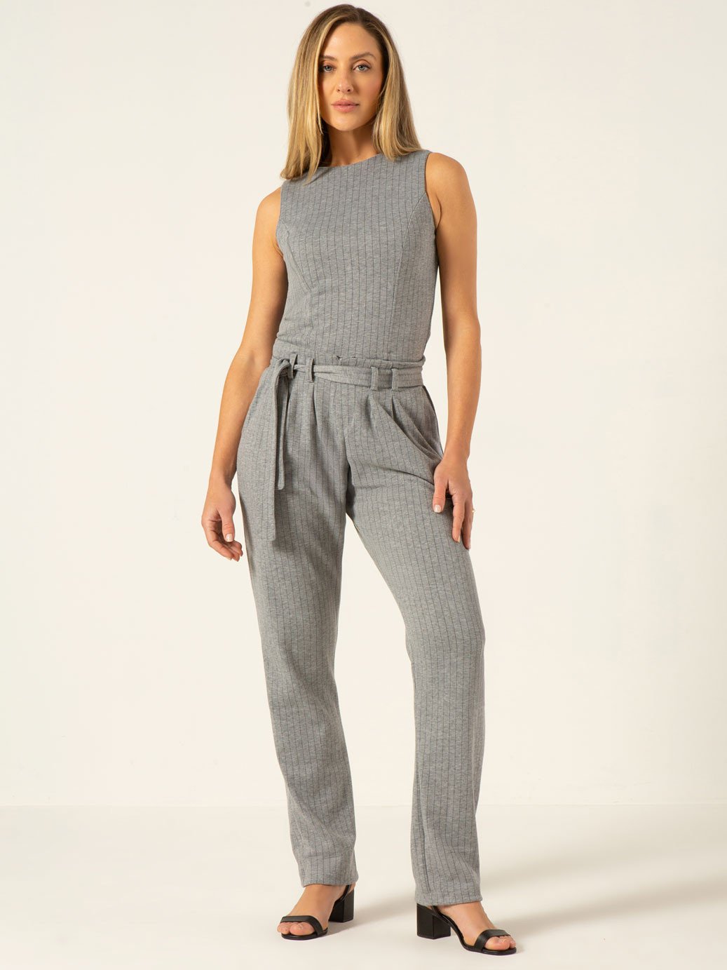 10800306 fabiana e 19200455 calca flay 2 3