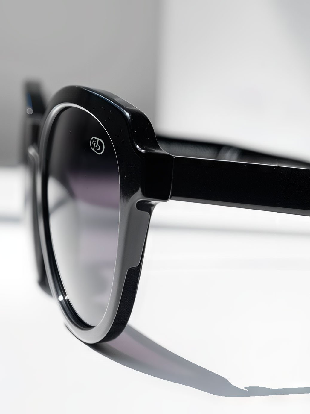 oculos de sol degrade preto viena