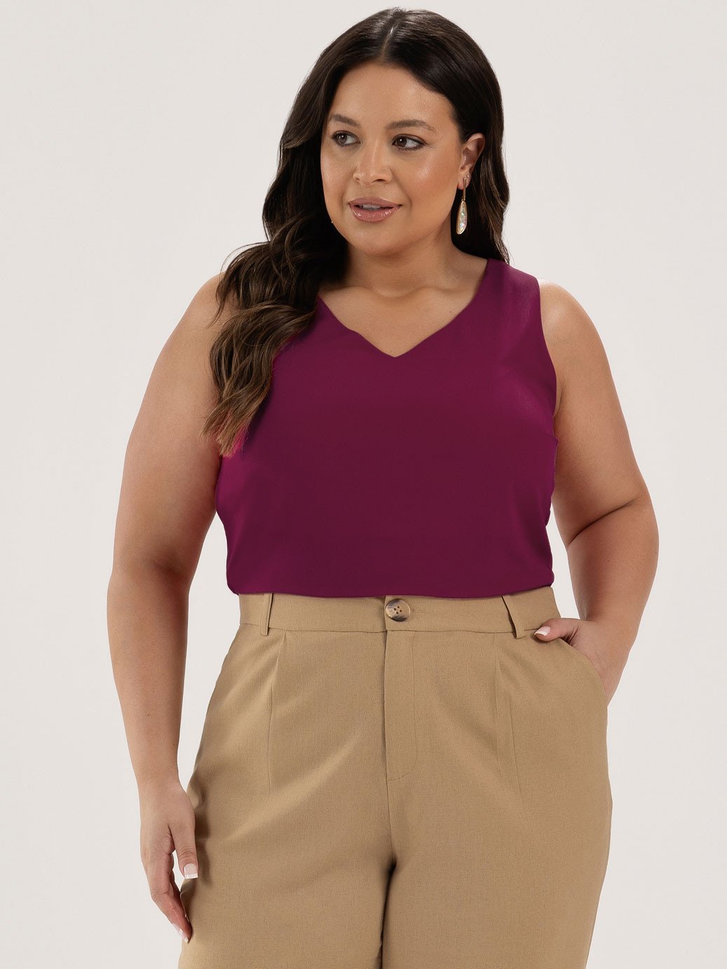 regata feminina decote v plus size framboesa athena