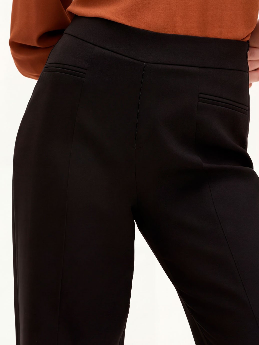 calca wide leg de alfaiataria preta rosita1