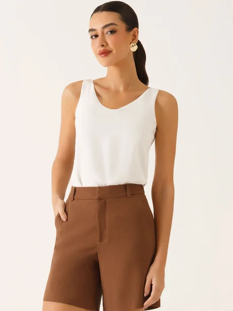 Regata Off White com Decote V Lucia