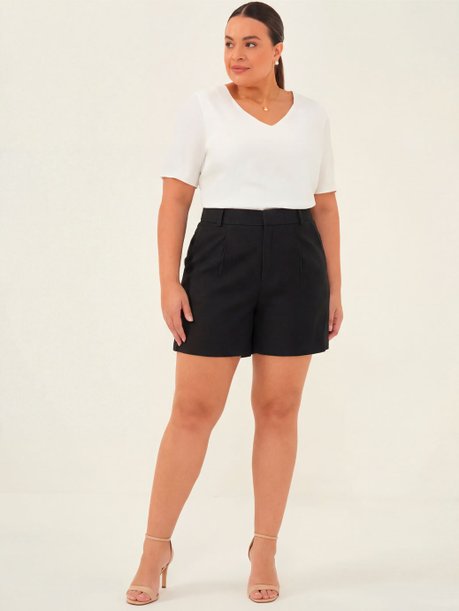 Bermuda de Alfaiataria Plus Size Preta Leandra