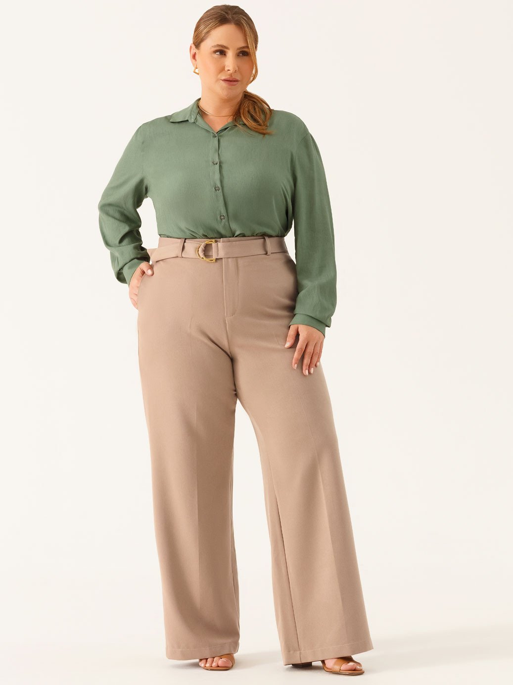 10202299 camisa manga longa regular em viscose verde veranice 19200381 calca wide leg de alfaiataria em viscose mocha mousse angelica 1 2