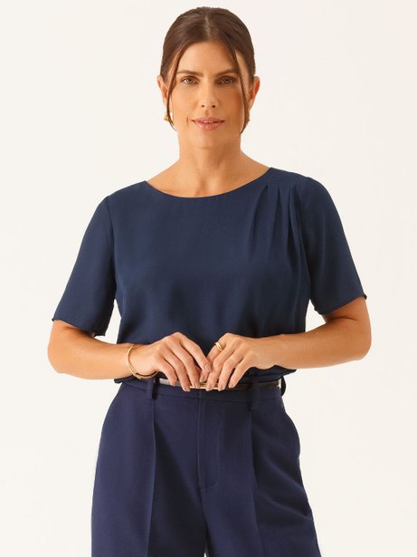 Blusa Manga Curta em Crepe Marinho Marta