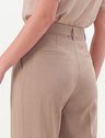 calca wide leg de alfaiataria em viscose mocha mousse angelica4