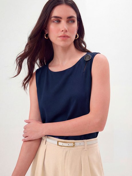 Regata com Botão Orgânico no Ombro Azul Marinho Greicy