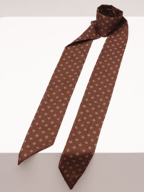 Gravata em Crepe Marrom Yumi