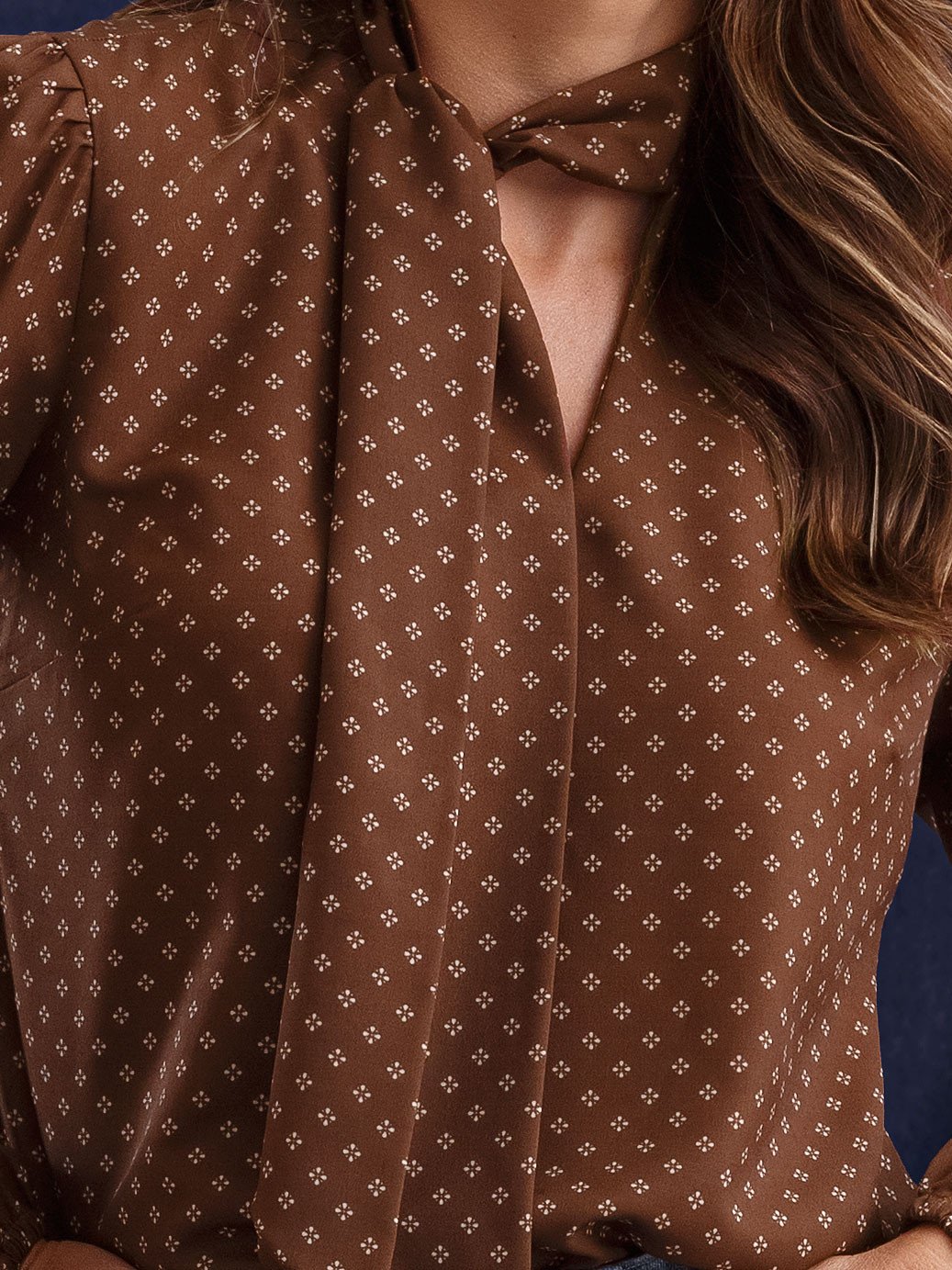 10501708 blusa yandra 10161099 gravata yumi