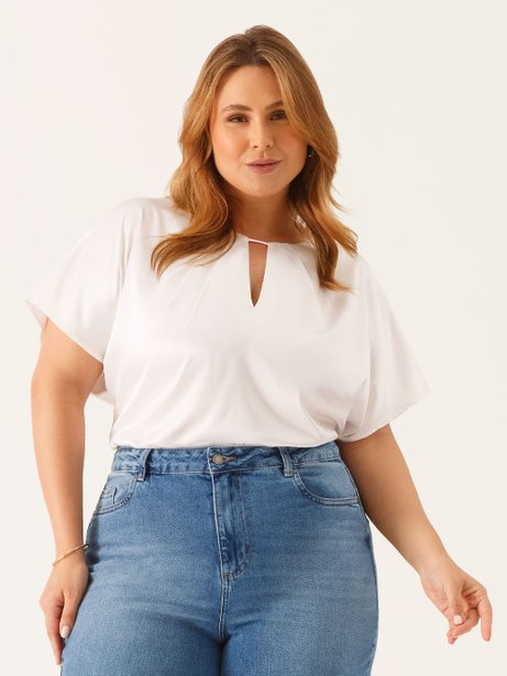 Blusa Gola com Pregas Acetinado Plus Size Off White Viliane