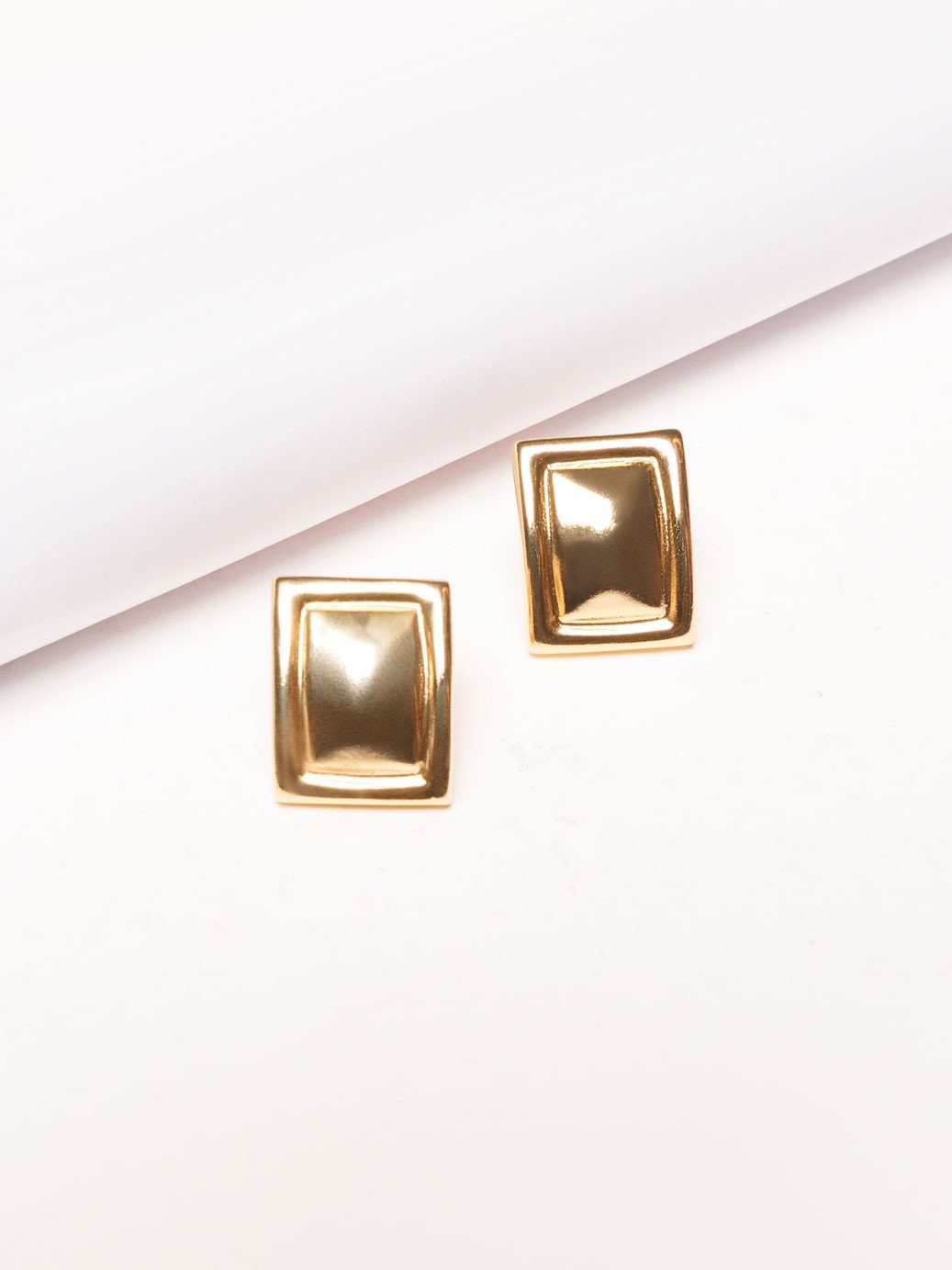 15600183 brinco cannes