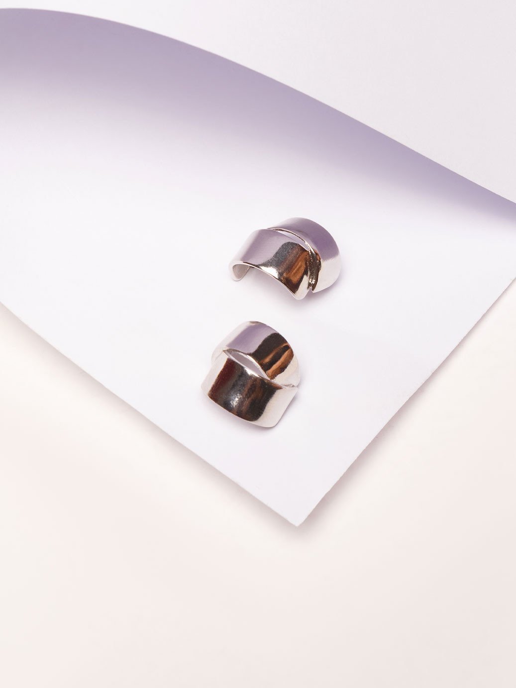 15600189 brinco prata tailandia 2