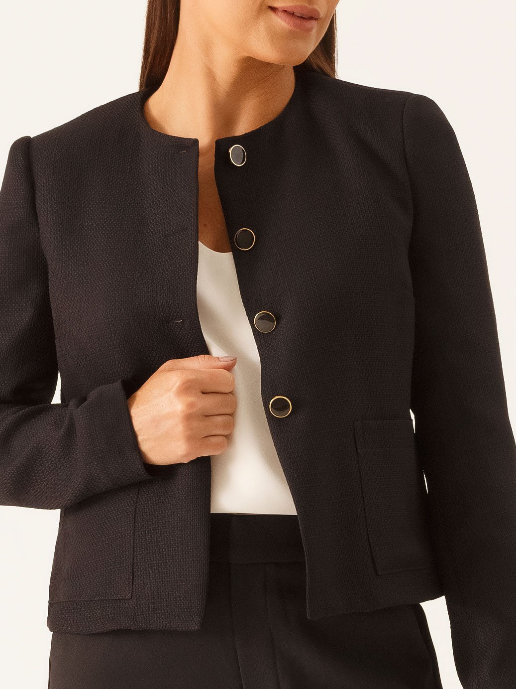 19200548 calca elizane 11400305 casaqueto analice preto 2