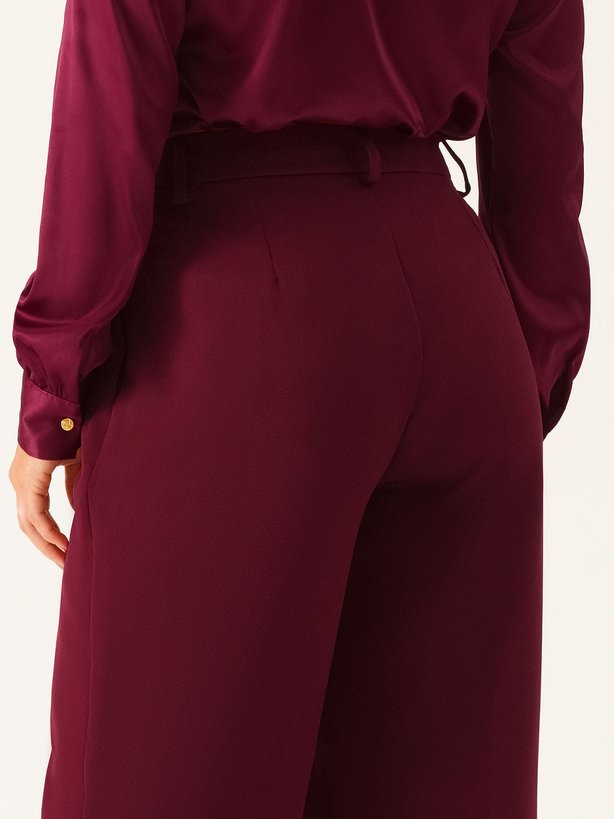 19200549 calca janiele 10202312 camisa benedita 2