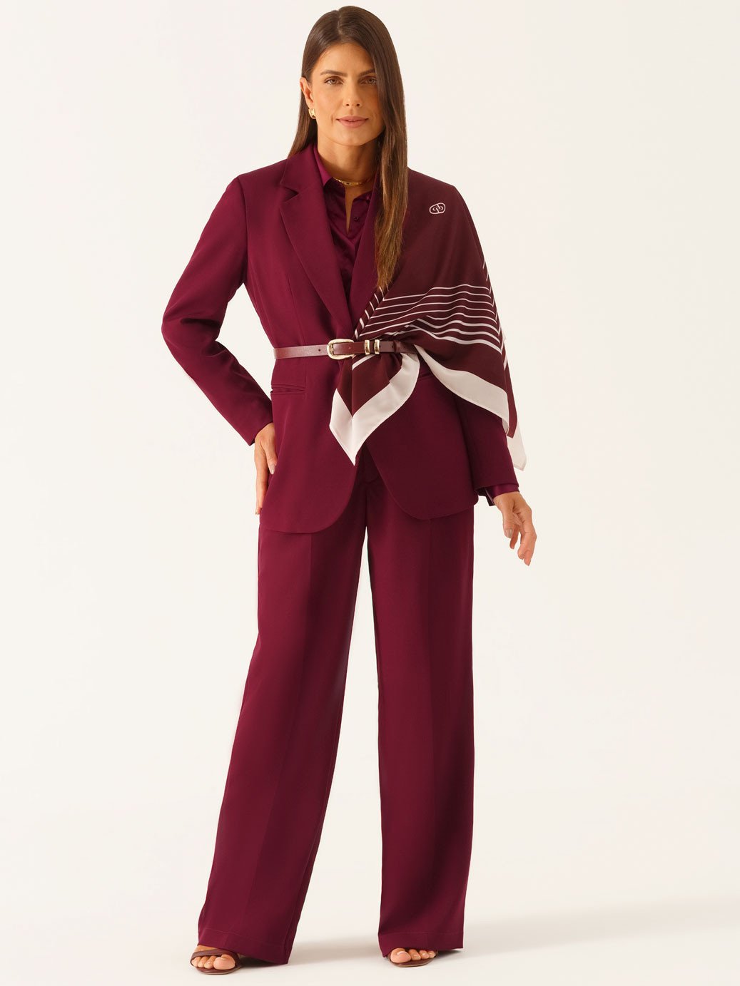 19200549 calca janiele 11400286 blazer janielle 10161102 lenco cassiana1