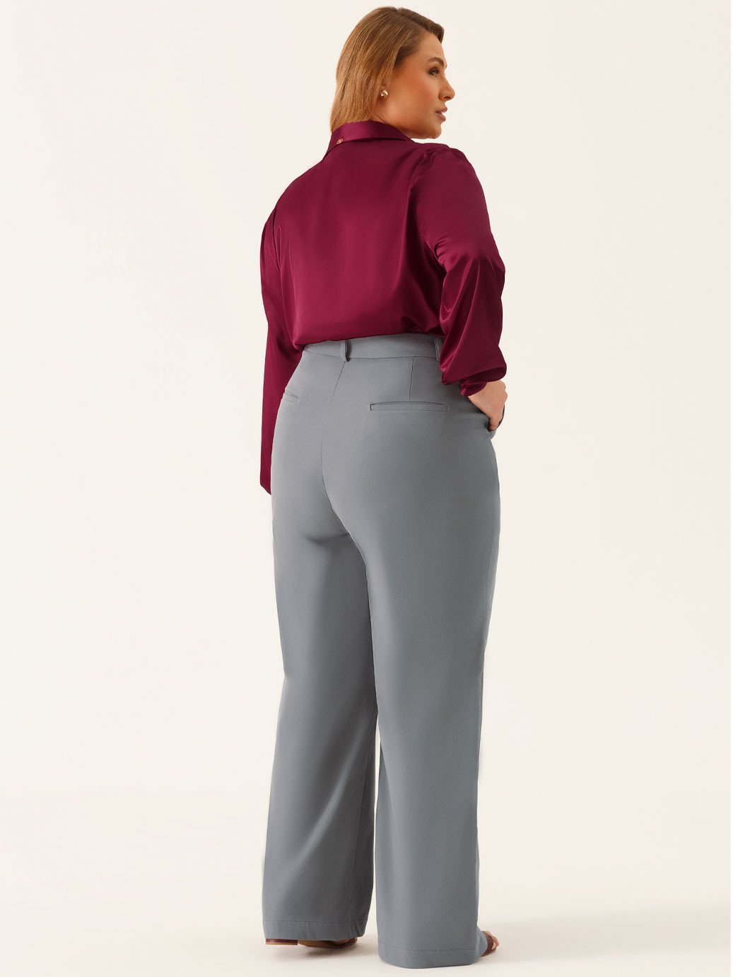 19200582 calca beverly 10202312 camisa benedita 2 3