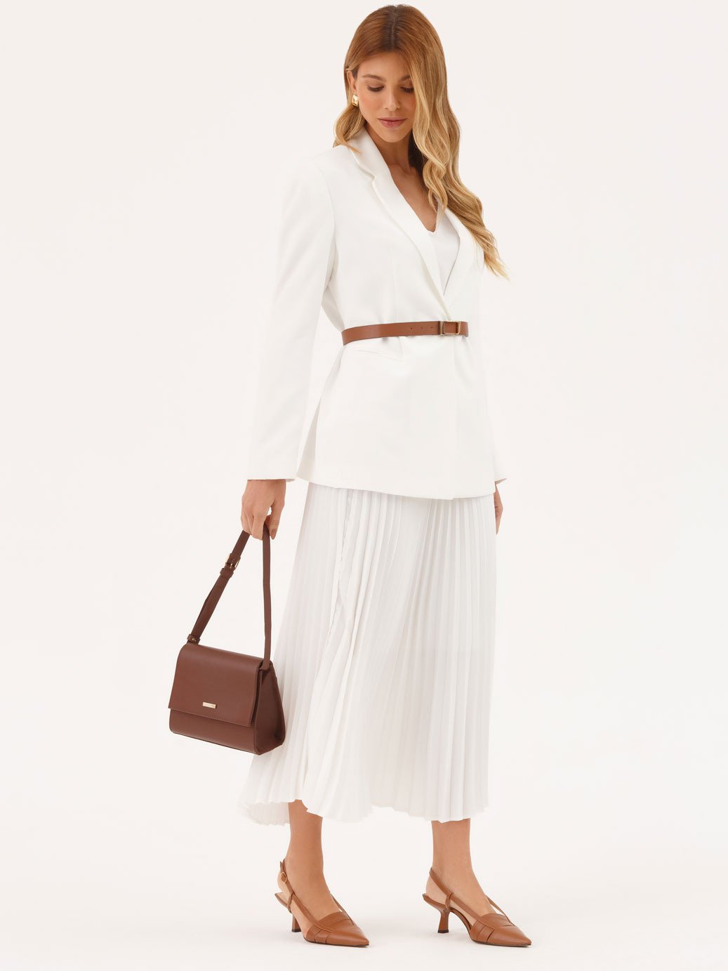 12300130 scarpin seraphine camel 15000188 bolsa marrom de alcas tassy