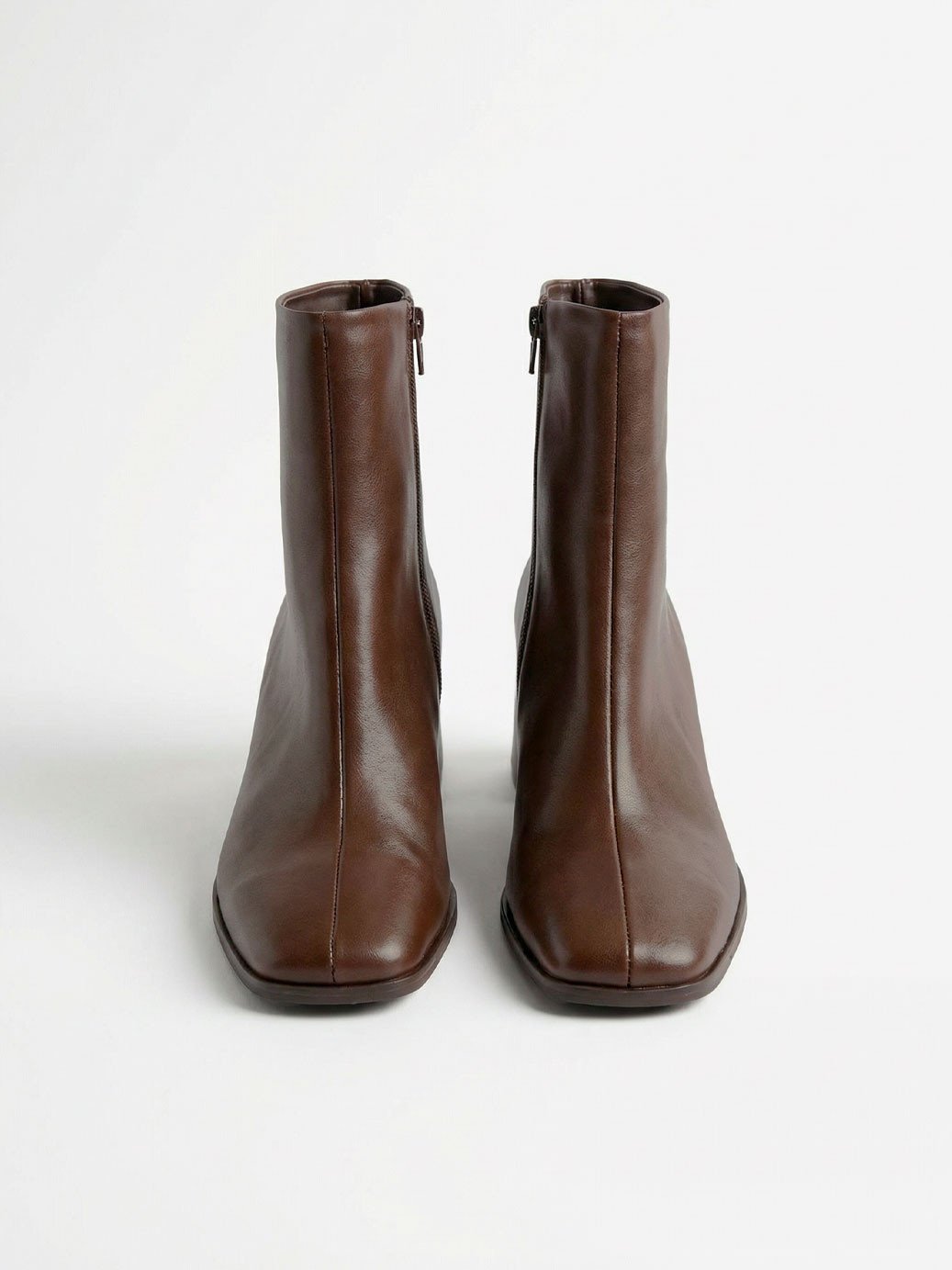 12300139 bota marrom cano medio mavy 1 1