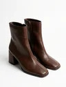 12300139 bota marrom cano medio mavy 2 2