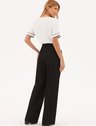 10501243 blusa branca com filete preto nagila 19200418 calca preta alfaiataria feminina natiele 2 2