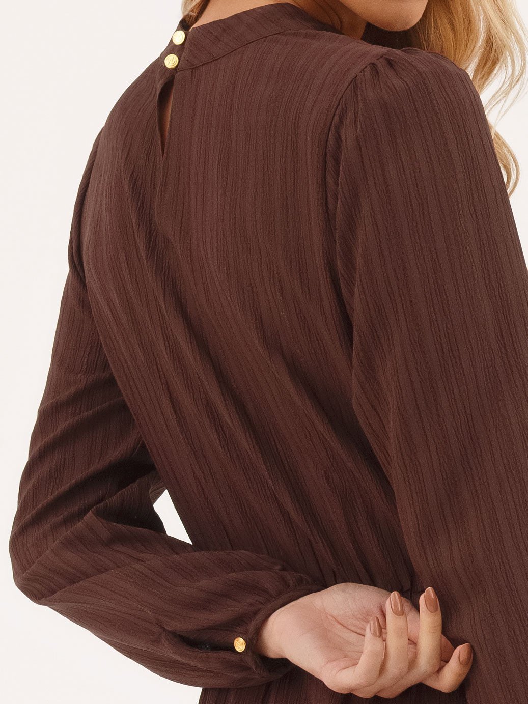 11000409 vestido marrom com babados esilda 3