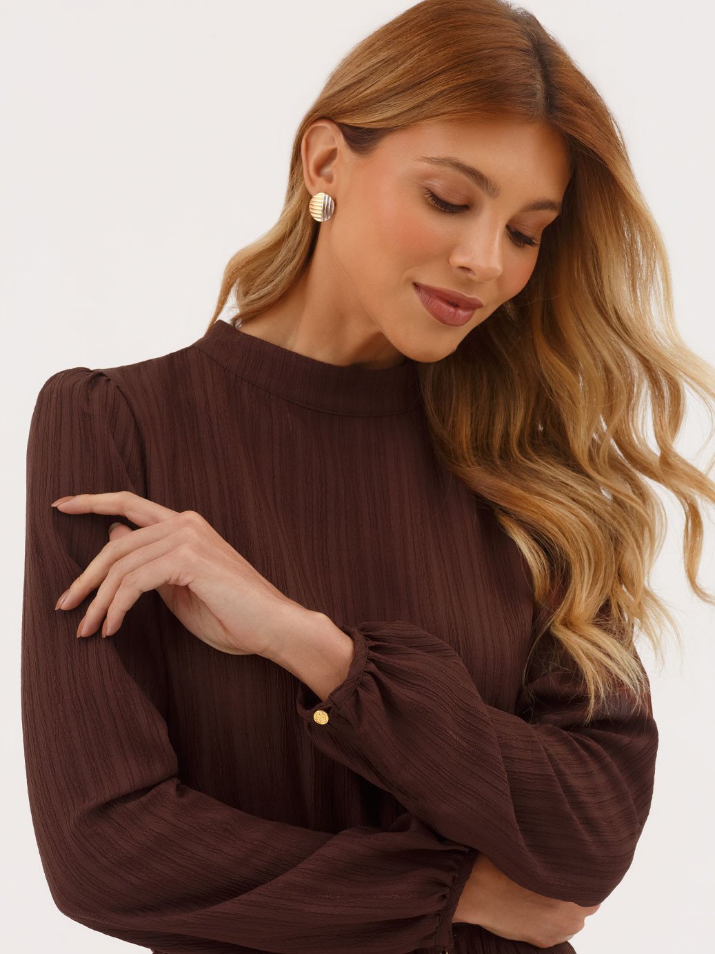 11000409 vestido marrom com babados esilda