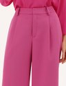 10501740 blusa framboesa erica 19200597 calca alfaitaria framboesa feminina cassandra 1 1