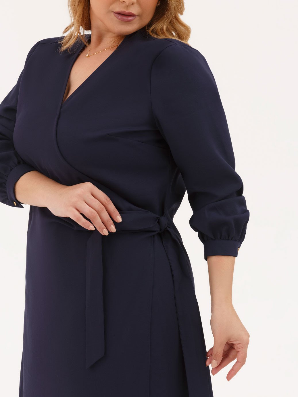 11000432 vestido transpassado azul marinho plus size rebeca