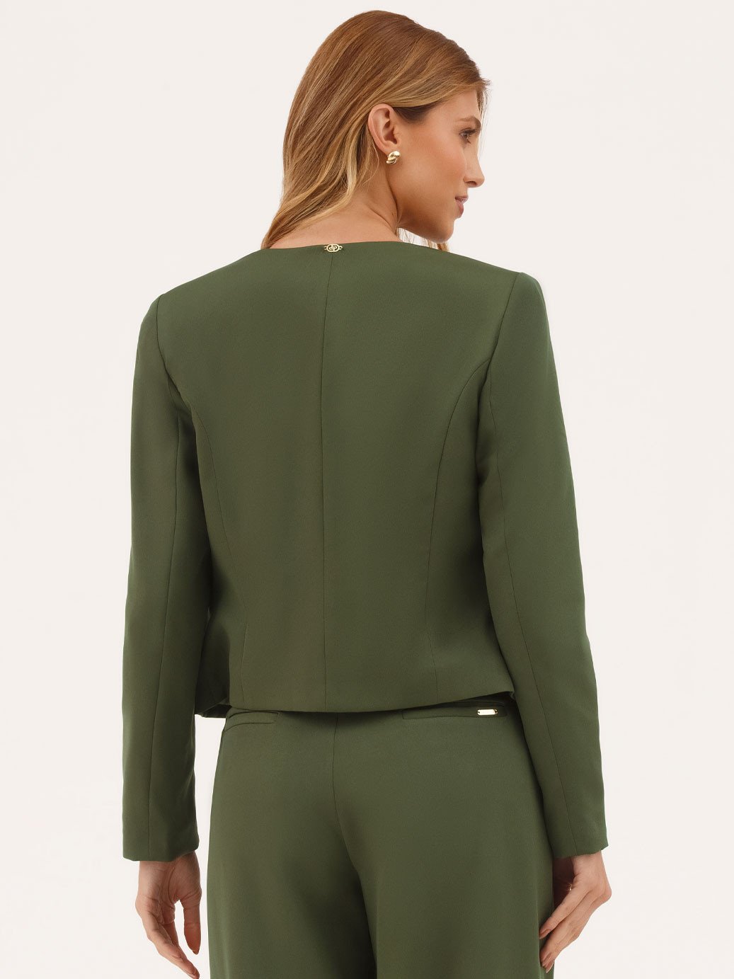 19200585 calca pantalona verde militar celinea 11400282 casaqueto verde militar yuna 2