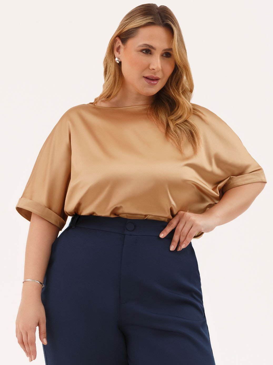 19200600 calca wide leg plus size azul marinho lina 10501745 blusa camel canela plus size wylla 1