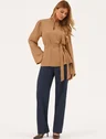 19200601 calca alfaiataria feminina marinho laya 10501744 blusa com amaracao camel canela esme2