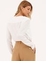 19200602 calca wide leg canela camila 10501704 blusa off white branca elina 1