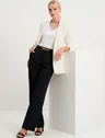10501440 blusa malha de algodao off white daiela 19200122 calca alfaitaria preta timotea 11400337 blazer off white feminino liana 4 2