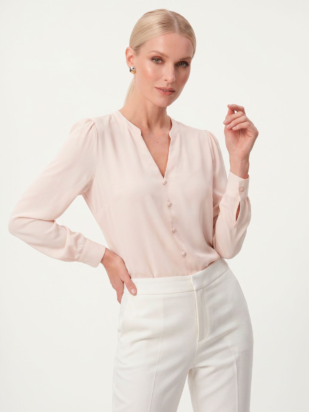 10501489 blusa de botao adriana 19200437 calca alfaiataria branca amanda 1