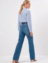 10202080 camisa oversized listrada selena 19200430 calca jeans feminina selene 2 1