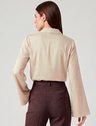 19200604 calca reta marrom tali 10202338 camisa manga longa gola notch bege marla 2