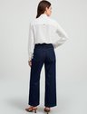 19200609 calca jeans pantalona azul escuro naya 10202325 camisa manga longa off white lilian 2 2