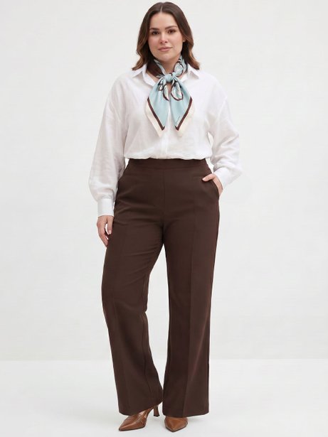 Calça Wide Leg de Alfaiataria Plus Size Marrom Cibele