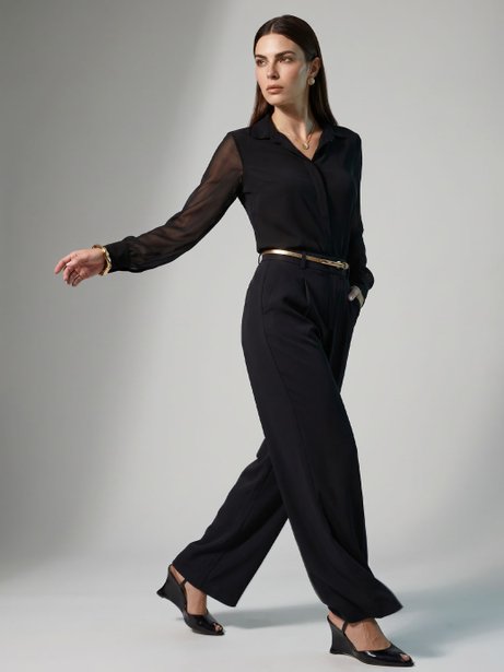Calça Wide Leg Preta de Alfaiataria Timotea
