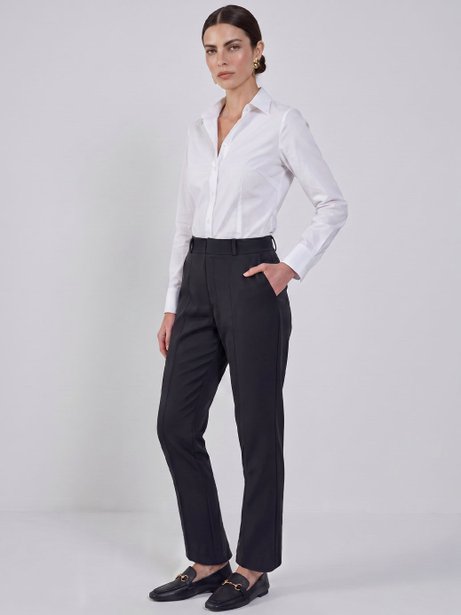 Calça Reta de Alfaiataria Preta Reese