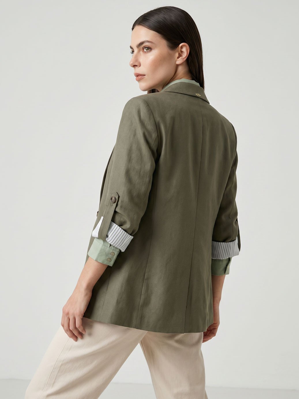 11400331 blazer alfaiataria intermediario sarja verde militar emy 2