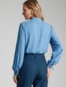 10501769 blusa com gola estruturada azul claro cauane 19200614 calca reta de alfaiataria marinho celestine 1 2