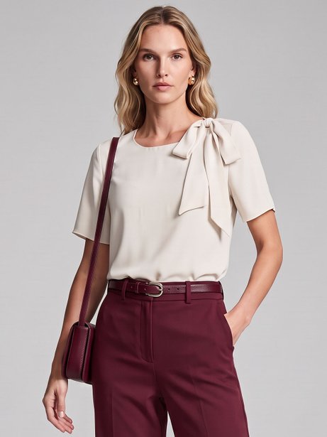 Blusa Manga Curta em Crepe Aveia Tessalia
