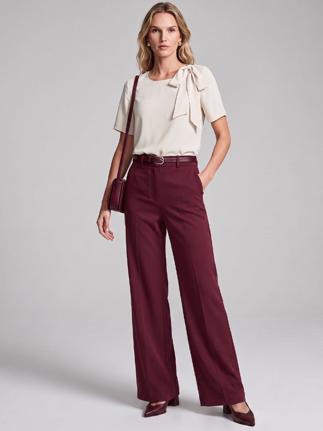 19200610 calca alfaiataria wide leg vinho naissa 10501649 blusa crepe aveia tessalia 1 1