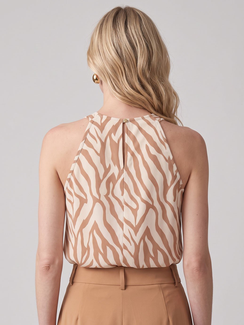 10501817 blusa estampa savana tita 1