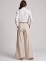 19200645 calca pantalona linho natural iselle 10202238 camisa manga longa off white anaisa 2 1